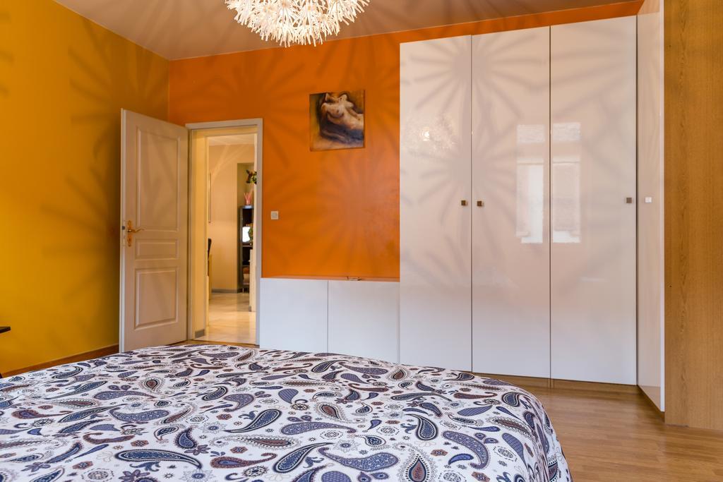 Gite Hyper Centre 10 Pers Colmar Ruang foto